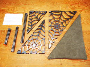 sanzoku mountain 山賊マウンテン derutas spider スパイダー柄 焚火テーブルセット