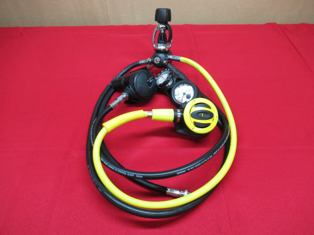 AQUALUNG アクアラング Titan タイタン レギュレーター ゲージ / TUSA ツサ EN250 オクトパス ダイビング用品 Thumbnail
