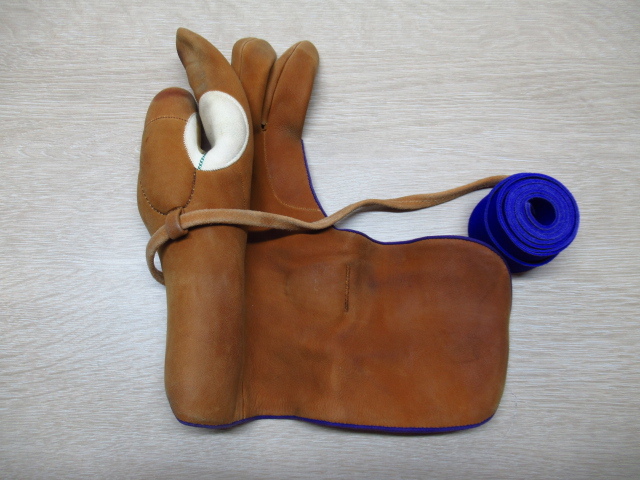 弓掛 弓かけ ゆがけ 岡崎別作 無争 弓道 Thumbnail