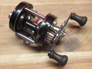 ABU Ambassadeur アンバサダー 2500C リール 釣り フィッシング 現状品