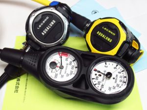 5本使用 AQUALUNG アクアラング LEGEND レジェンド レギュレーター オクトパス ゲージ ダイビング 重機材