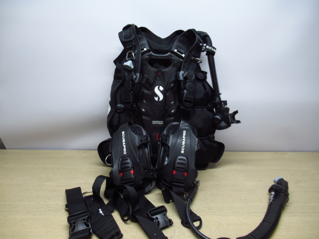SCUBAPRO スキューバプロ HYDROS PRO ハイドロプロ BCジャケット Mサイズ ダイビング用品 現状品 Thumbnail